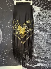 Medium sized Black and Gold