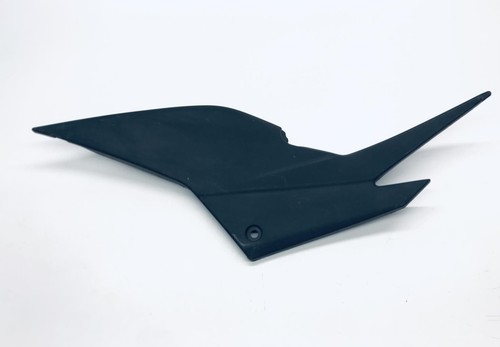 Cache carenage sous - , selle
