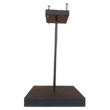 Socle pour casque africain