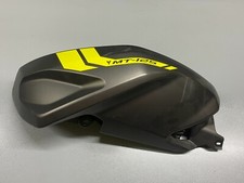 UN CARENAGE ECOPE DE RESERVOIR