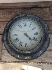 horloge pendule brillie Contour Zinc