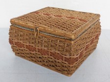 Vieux Corbeille de Couture