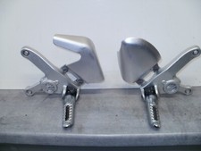 mv agusta 910r ensemble repose pied pilote 