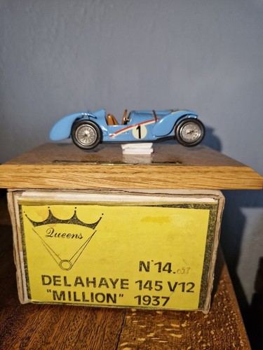 Queens mcm delahaye - mcm, v