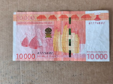 Institut d'Emission d'Outre Mer, 10 000 francs CFP, 817748B2, circulé, voir état