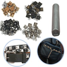 50pcs Laiton Clous Pyramide