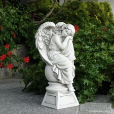 Ange sur socle droit statuette