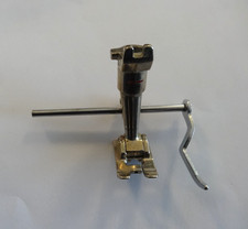 Pied à Broder Bernina Swiss made Machines à coudre Bernina 530, ...