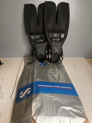 Scubapro twin jet fins medium - scubapro,