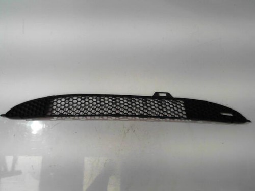 Grille pare choc peugeot - grille, de