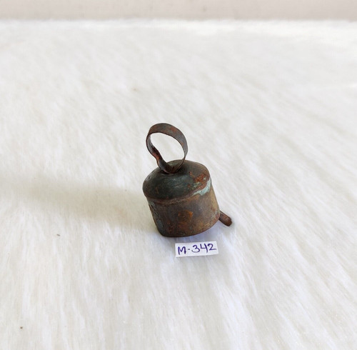 Cloche fer pour - pour, vache