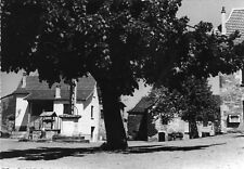 FOISSAC PLace Distributeur Self Service Chewing Gum Situe maison de F Costantini