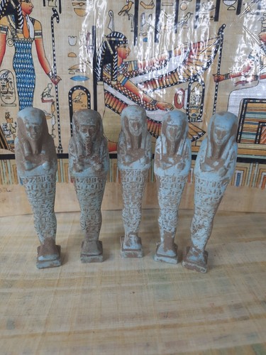 Statues pharaoniques - 5,