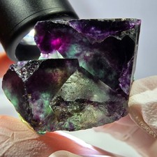 Spécimen de cube de fluorite