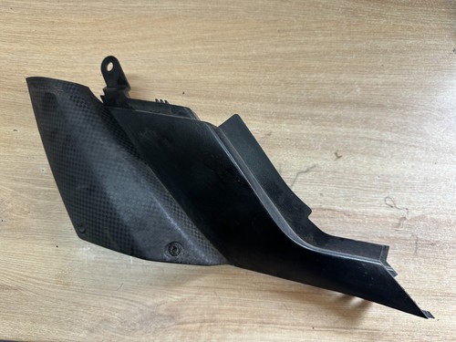 Cache plastique carenage - cache,