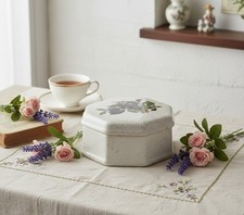 Boîte à bijoux en céramique blanche Coomans Roanne/Boîte à bonbons vintage