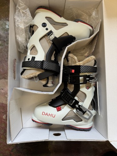 2023 dahu ecorce - 2023,