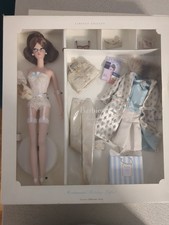 barbie silkstone Continental Holiday Giftset, 2001, NRFB