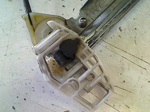 Leve vitre electrique avant