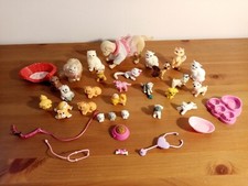 Lots De Chiens Et De Chats De