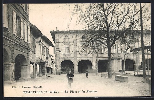 Cpa réalville place et - la,