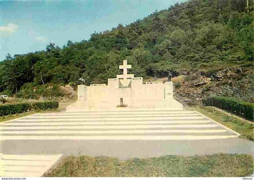 Carte postale revin - 08,