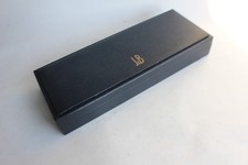 Boite pour jeux de cartes et