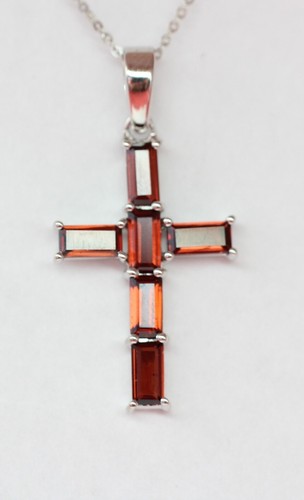 Pendentif croix grenat - grenat, de