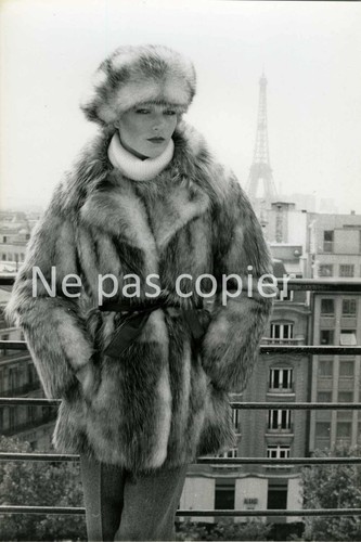 Mode revillon 1976 fourrure - mode,
