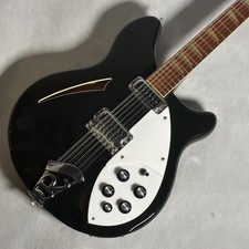 [Rickenbacker] Guitare