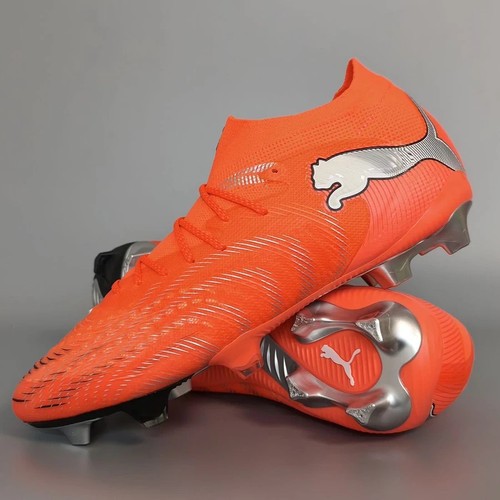 Chaussures football à - de,