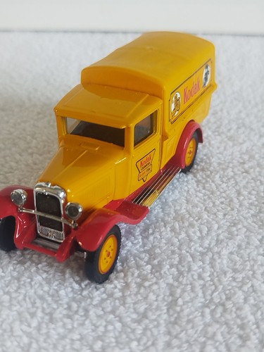 Voiture solido 43 - -, 1/43