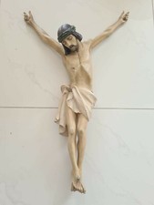 Très beau Christ en bois