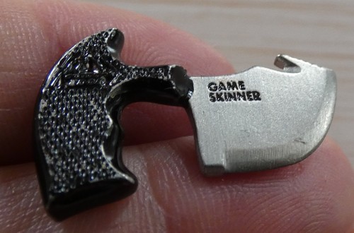 Rare beau pin - pin's, couteau