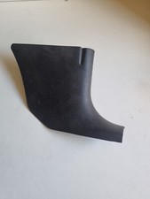 VW Golf 4 / Cache, Garniture inférieur Avant Droite / 1j1863484