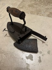 ancien fer à repasser a Lingot Modèle Très Rare