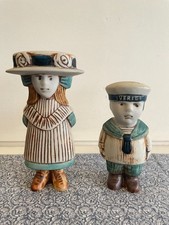 Figurines en porcelaine Lisa