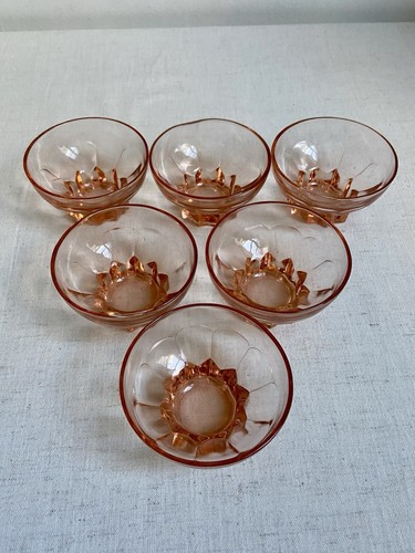 Petites coupes verre rose - petites, en