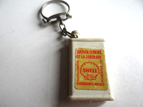 Porte clés auto - clés, bidon