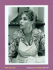 PHOTO DE PRESSE CINÉMA : EMMANUELLE BÉART, FILM " LA BÛCHE ", 1999  - N36