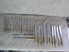 24 COUTEAUX de marque