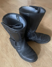 chaussures moto  T. 42  marque  FORMA  Drytex Street