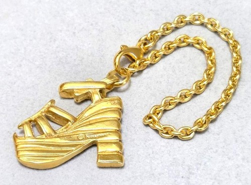 Bracelet chaîne breloques - bracelet/chaîne,