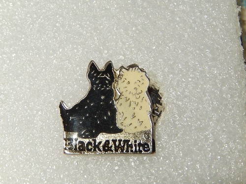 Pin whisky black - and, white
