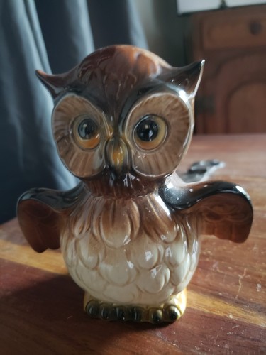 Tirelire figurine hibou - ,