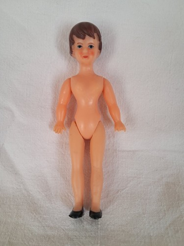 Poupée ancienne femme