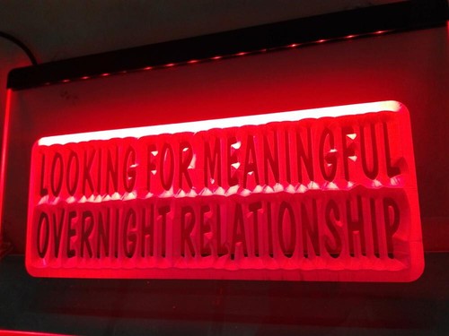 Significatif panneau lumineux
