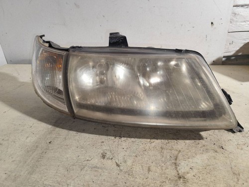 Saab 2003 droite phare - 9-5,