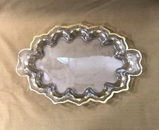 ancien plateau polylobé en cristal rehaussé à l'or fin 35 x 24 cm Décor doré XIX