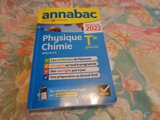 Annales Bac 2022 PHYSIQUE CHIMIE SPECIALITE  Terminale S comme NEUF